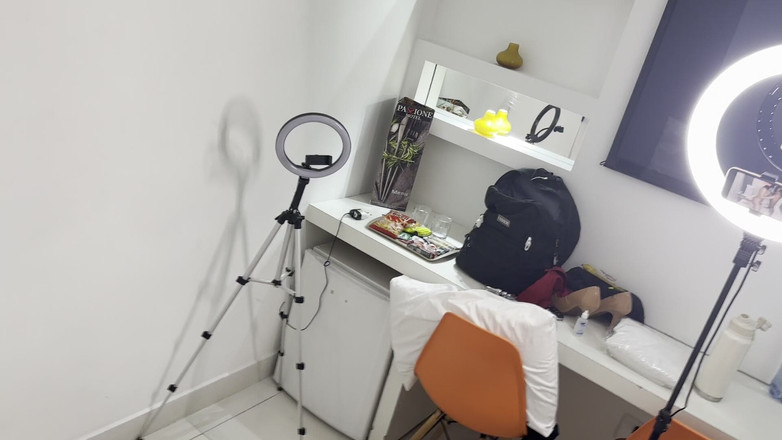 Lidi Ferrari 2: Büyük sert penisli kahverengi saçlı kız benden ve o ateşli...