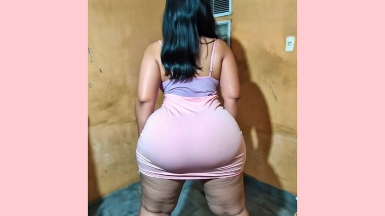 Xprohibidox1: 엉덩이를 흔드는 여대녀