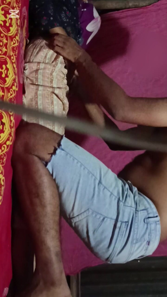 Viral: I Sucked My Wife's Pussy. My Wife Is so Horny...