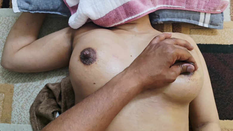 Kajal_Kunal: J’ai eu un super message avec mes seins