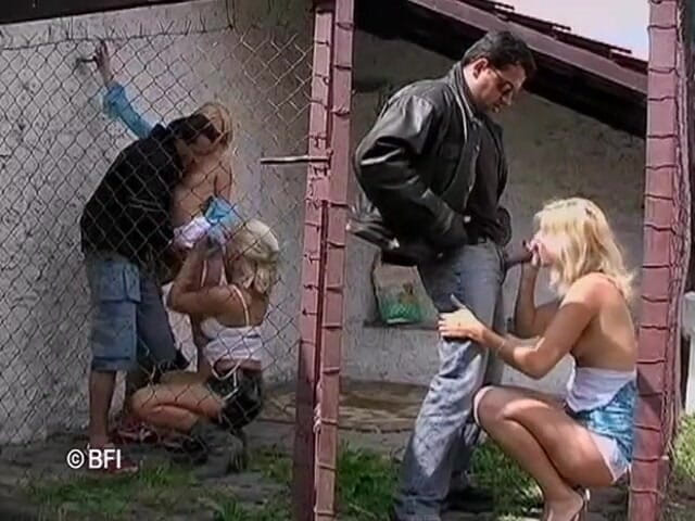 Hardcore Lovers: Чуваки після гарної літньої вечірки