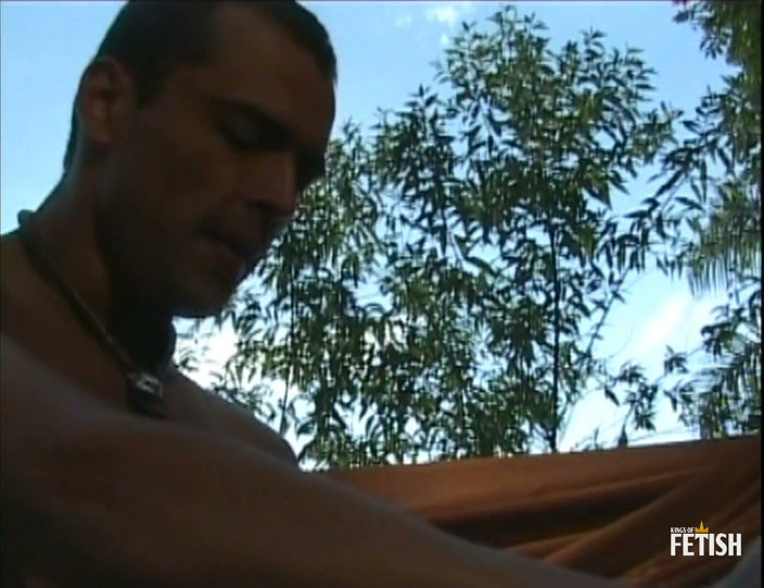 Gay Diaries: Muscular tattooed gay gets tight ass pounded hard outdoor