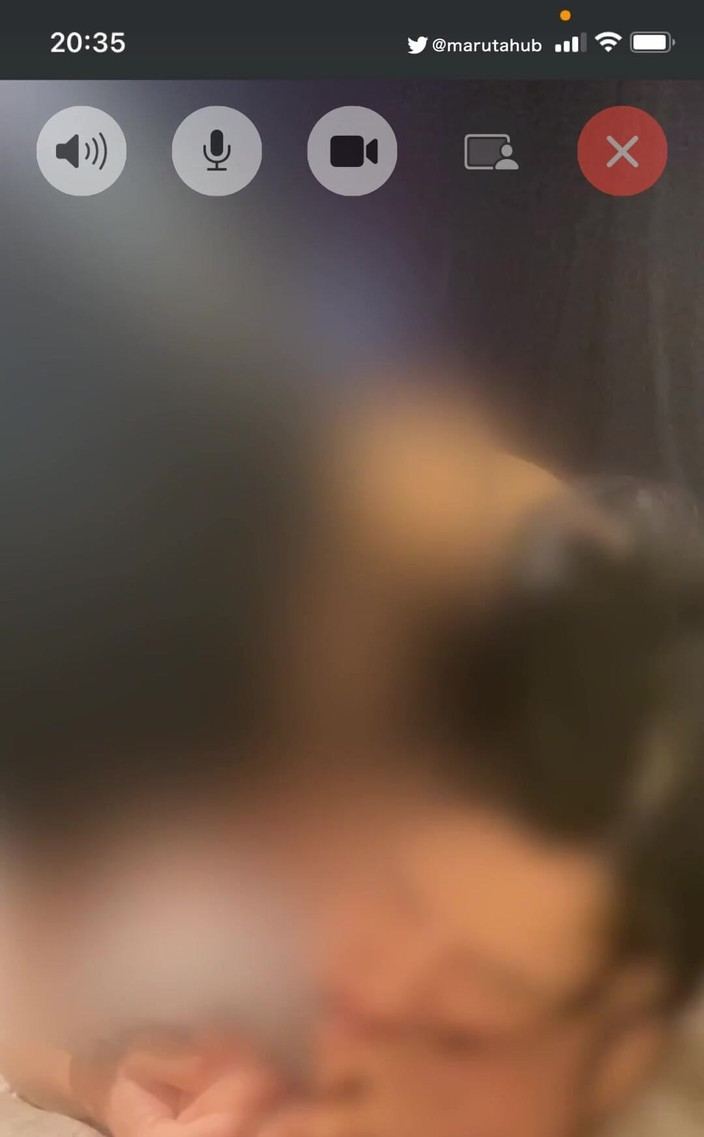 marutahub: Filem#104[Panggilan video kepada ayah tiri semasa seks! ]" jangan pandang...! Gantung!"...