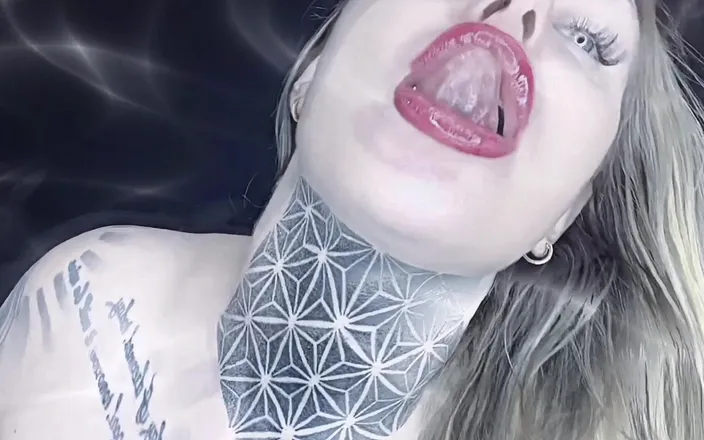 Goddess Misha Goldy: Daily fix for hungry for my lips! Portion 16