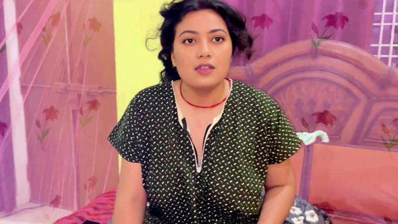 Hotty_ragini: Stiefsohn verführt die stiefmutter und stiefsohn nutzt die Gelegenheit und...