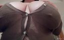 Melonie Kares: तंग स्वेटर विशाल स्तन खेल