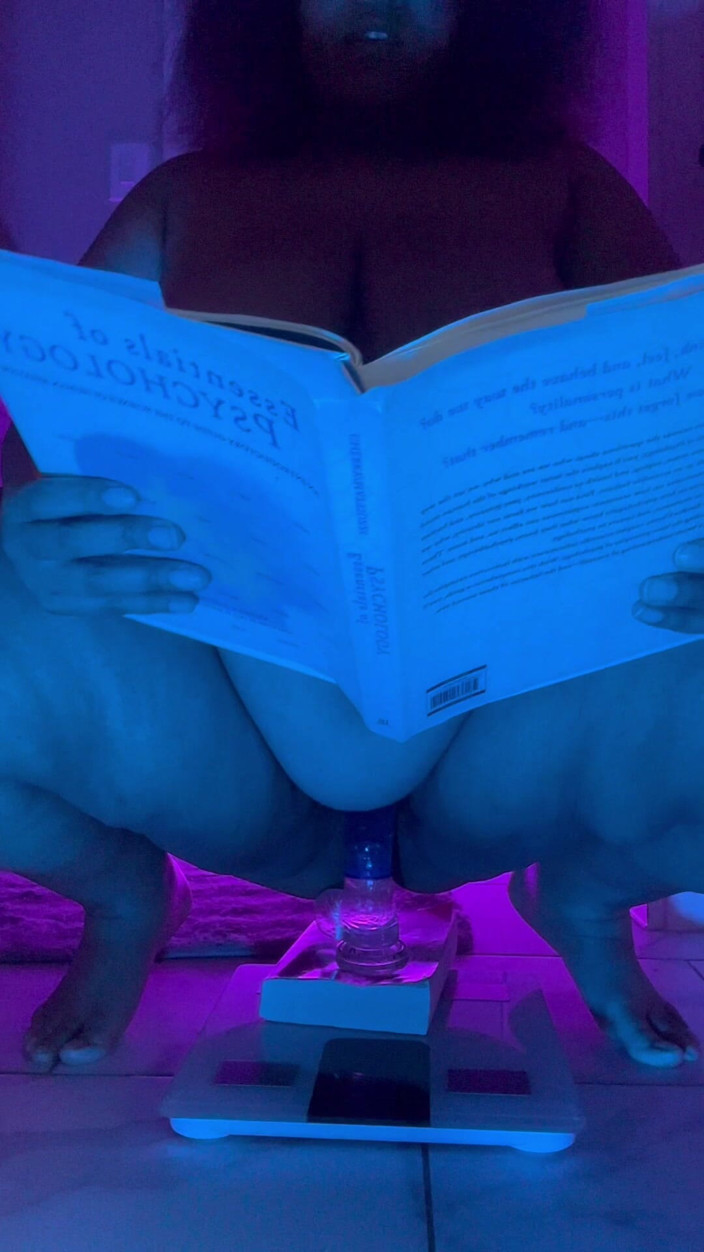 Biggdebbiecakez: Dientot pikiran