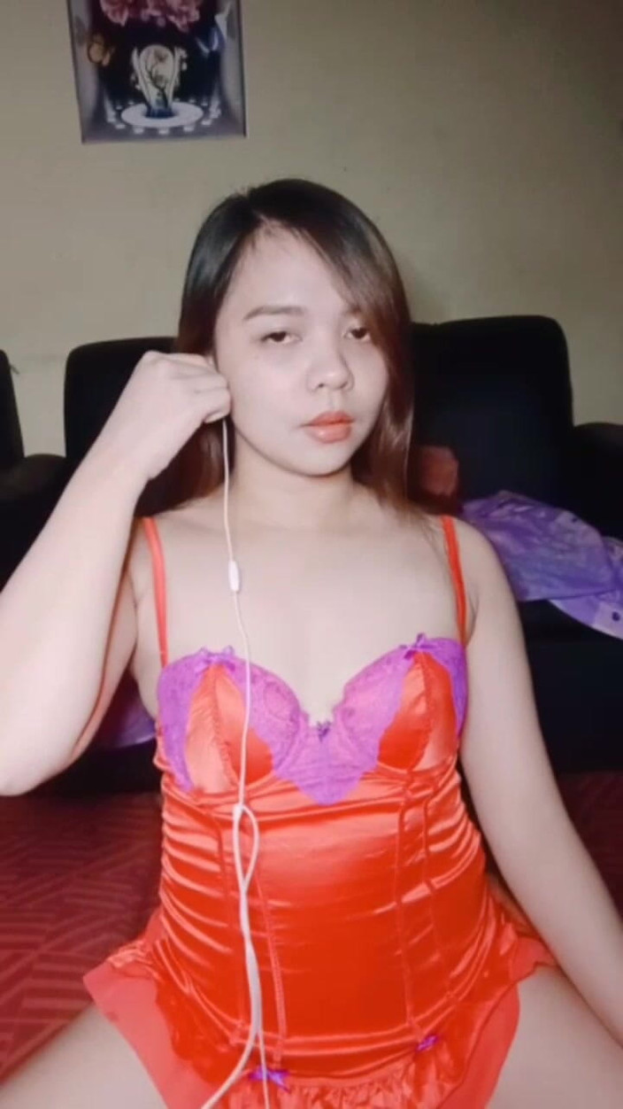 AsianSharinami: इस तरह अपने लंड को चाटने जाऊंगा