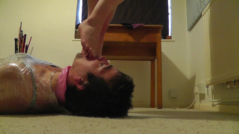 Real Sessions Filmed Miss Jessica Wood: Electrician Foot Worship - Size 1920 X 1080