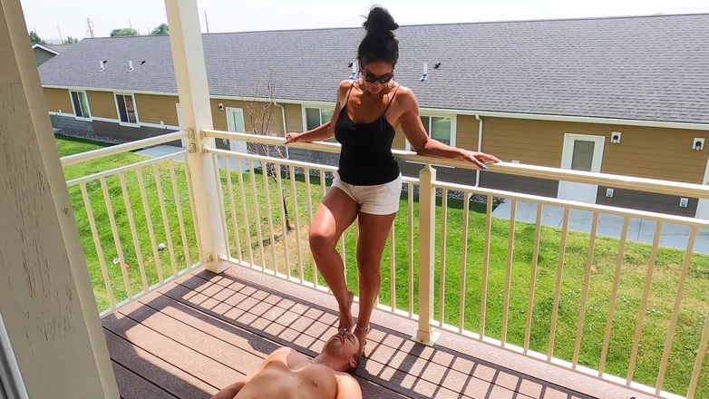 Goddess zephy: Total Foot Domination!