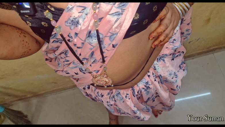 Sexy Myra: Bhabhi Ấn Độ dọn dẹp nhà để làm tình