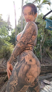 Creating an Outdoor Nude Twerking Video Who's Excited?
