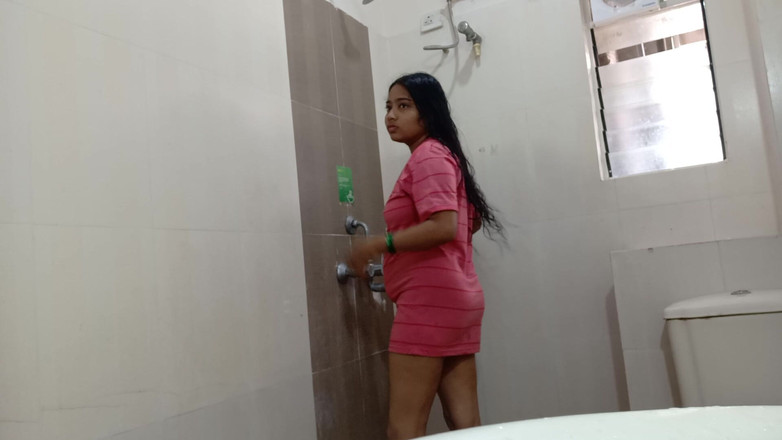 Telugu Couple: Indická bhabhi prstění kundičky při sprchování