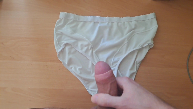 Younger_94: Fucked and Cummed on Stepmoms Panties