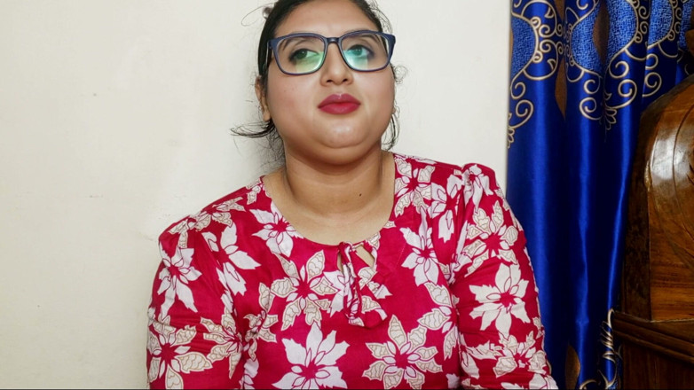 Nadiyabd: Nadiya boudi è stata scopata all'estero poi è tornata a casa e...