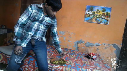 Desiboy110Ankit: Honění s čůráním Desiboy Porno Honění masturbace