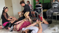 Selfgags Latina Bondage: Roubíky zpověď 7 křesťanských dívek