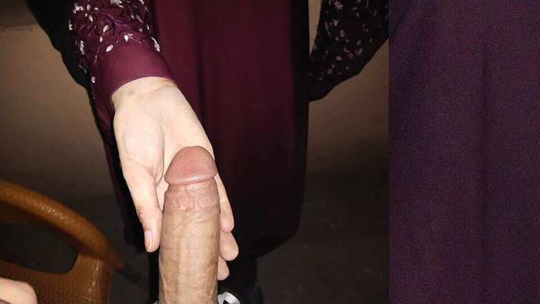 Silent Girl: Nevlastní sestra Učí nevlastního bratra Lekce, jak sát velkého čůráka, plný...