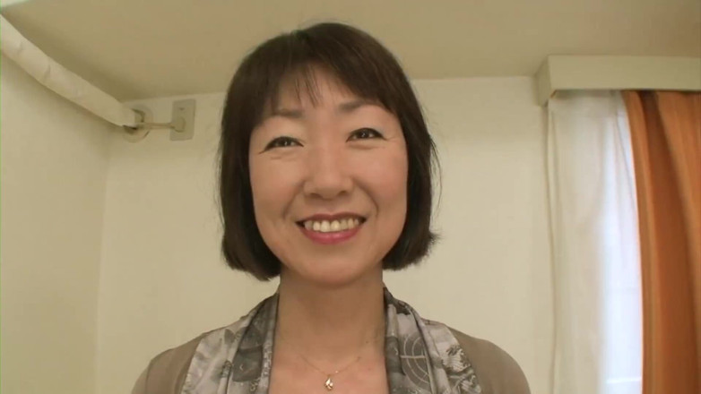 Asian Mature Climax: Tvrdě ji šukám na kuchyňském stole