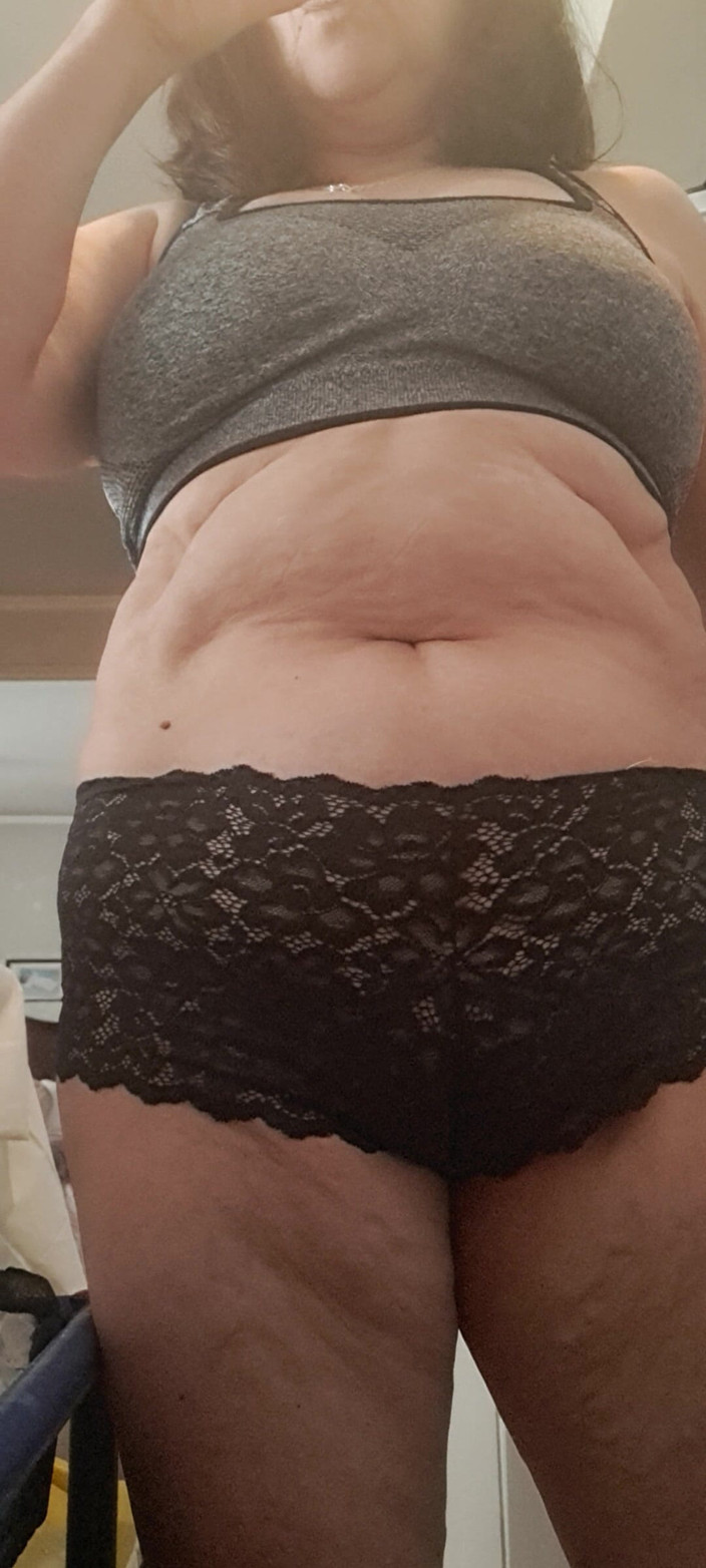 Mommy big hairy pussy: Sexy macecha