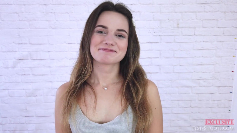 Test-Shoots: Dünne teenager trinity mit kleinen titten, kostenloses nacktes casting-video-interview