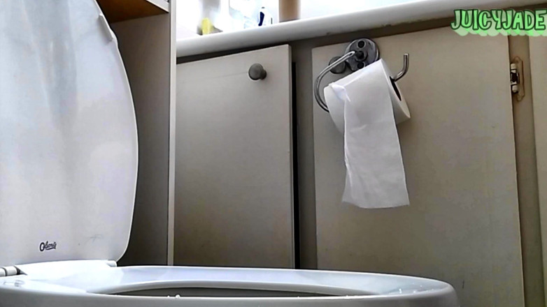 JasmineJade: Pee Series Vol 5 - 3 Clips in One