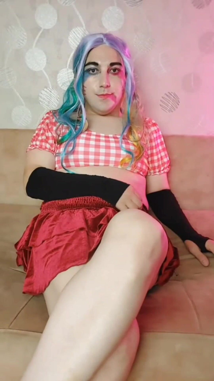 Kitty_Cross: Secretele seducției Harley Quinn Femboy