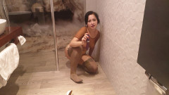 Wanilianna: Nylon Encasement and Pee Shower Part 1