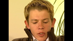 Street Boys Studio: Český twink chlapec s sebe masturbací a extrémní dildo