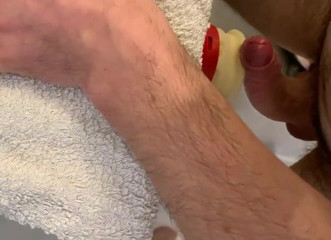 qaz11: Handjob on camera - 618