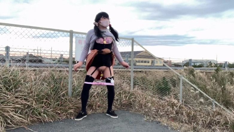 megu2002: Rozkaz trenéra č. 29 zvrácené vystavení na veřejné pláži