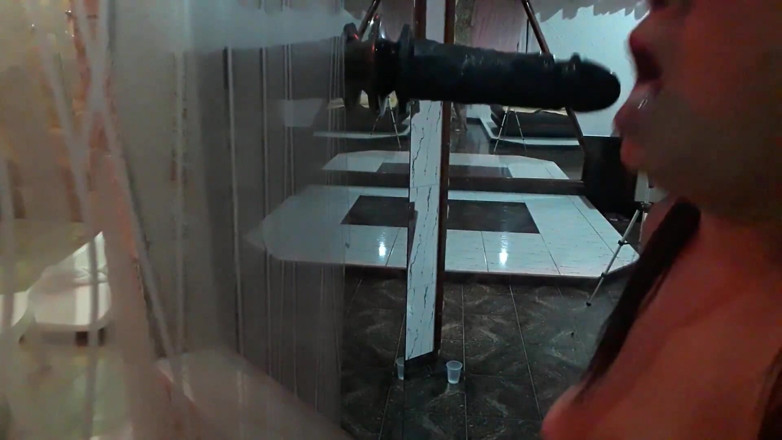 Enfgulosa: Blowjob di cermin