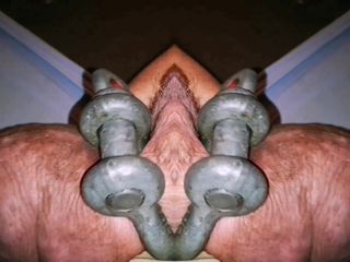 Monster_Meat_: Vibromasseur à l’intérieur du pénis xxxlarge