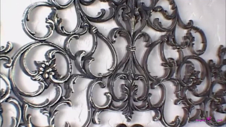 Naughty Black Girls: Urocza piękność exotica soto jest oczarowana przez swojego skurwiela, więc...