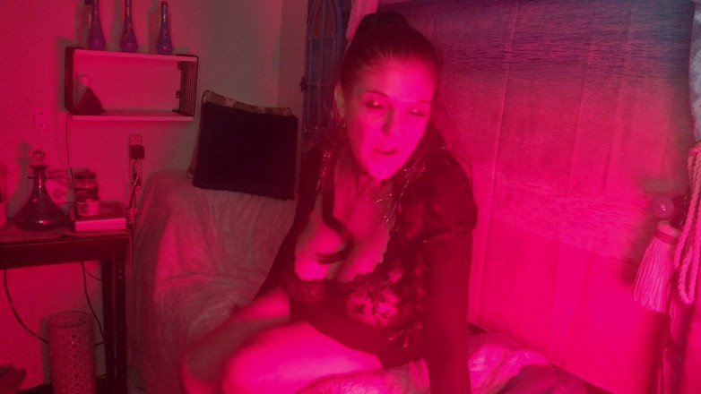 Coralyn Jewels Gems: ジュエル夫人が知りたがっている