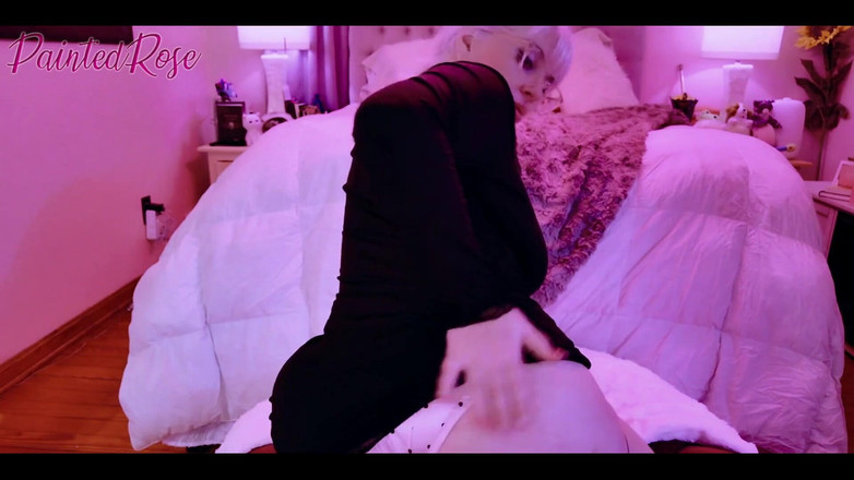 PaintedRose: Sei in castità come hai espresso il desiderio di farmi...