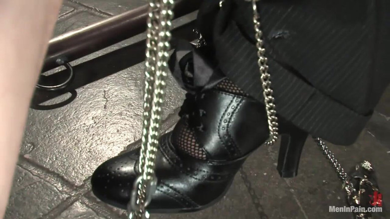 Men In Pain by Kink: Sandra Romain и Kade