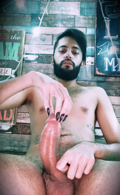 Camilo Brown: Acordei com muito tesão hoje, então gravei algo para você