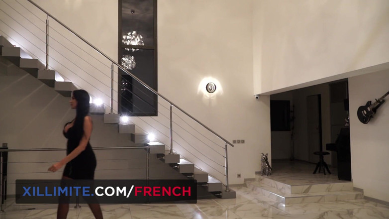 French girls at work: Грудастой Ania Kinski нравится в заднице