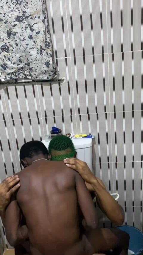 Dverse: Menggerudi Homies Saya Bestie Baik