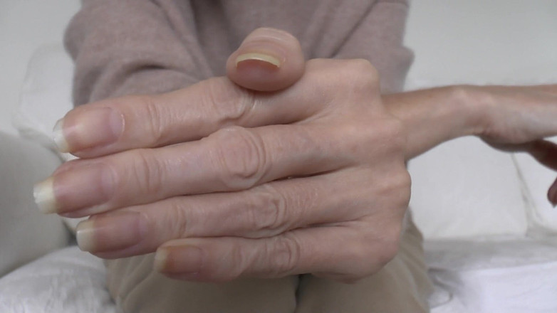 Lady Victoria Valente: 美しくエレガントな手と爪、レディ・ヴィクトリア・ヴァレンテ パート2