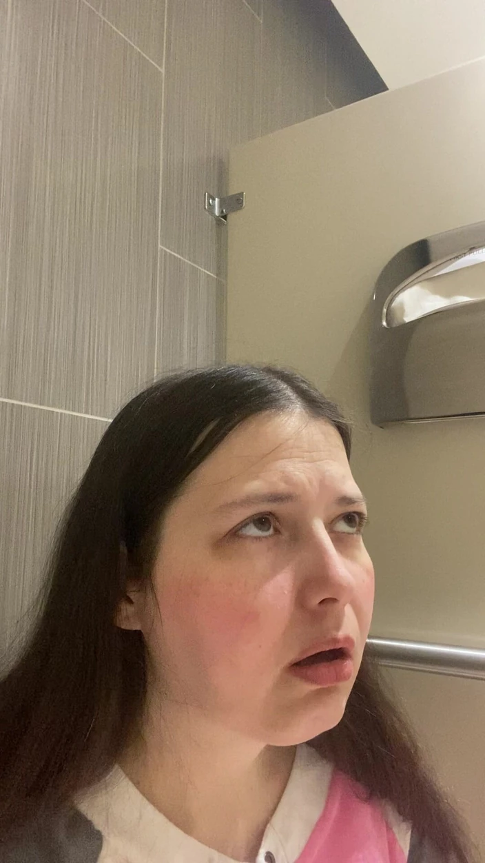 MissChrystalline: Unplanned but a Very Welcome Orgasm
