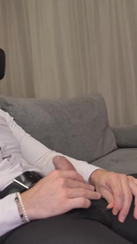 VR Sex! On, i když to všechno není skutečné! Jízda na ptákovi a výstřik na obličej