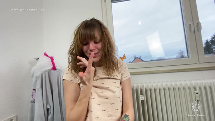 Anne Eden: Unerwarteter cumshot überrascht mich!