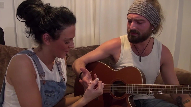 SEXUAL SIN: Adegan kegemaran MILF rambut coklat Jess Scotland menikmati zakar besar...