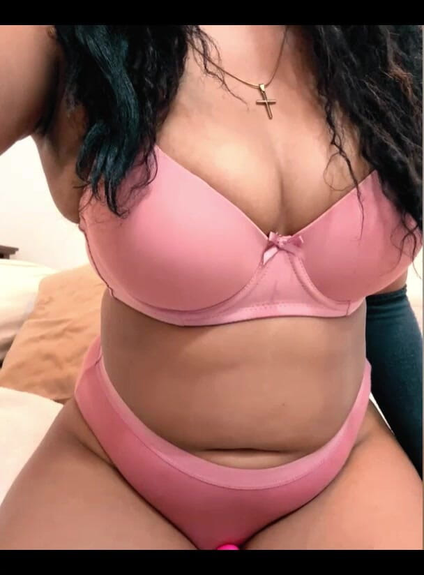 Angel wavy: Live Streming