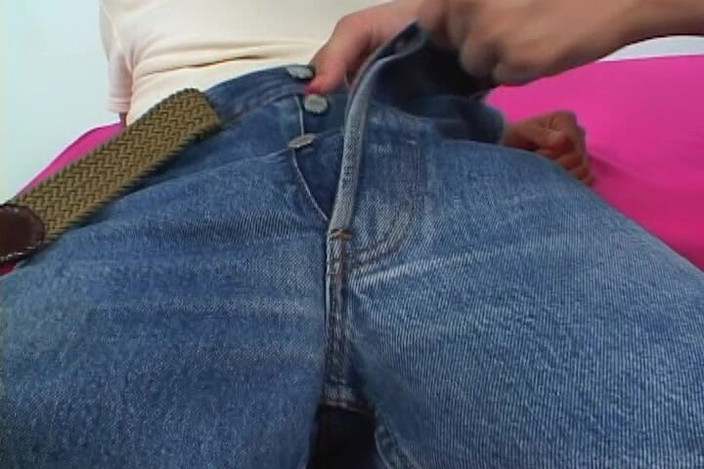 Perv Milfs n Teens: Krystal Jordan May Be Young but She Has No Problem...