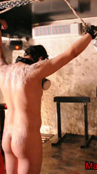Maitresse ClaudiaCuir - ในห้องทรมานกับทาสของฉัน