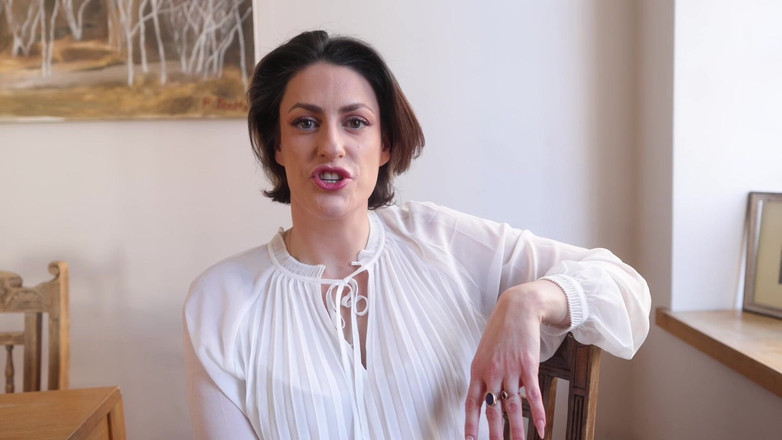Countess diamond: Desprogramación de afluencia - aliento a la presentación financiera