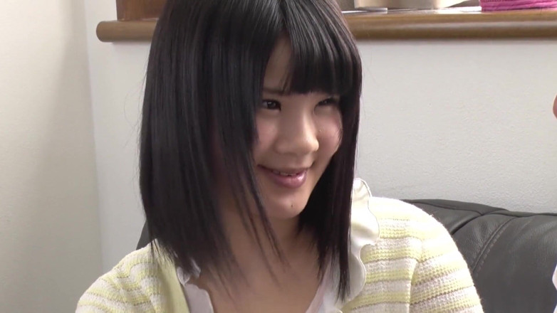 Caribbeancom: Japanese teen is pleasuring an older guy's pecker
